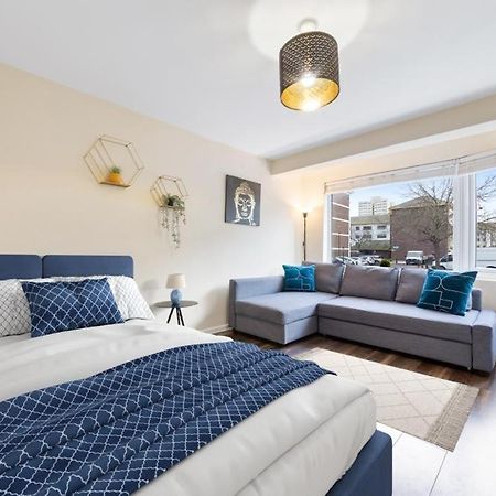 Isleworth Suites - Tw7 Екстер'єр фото